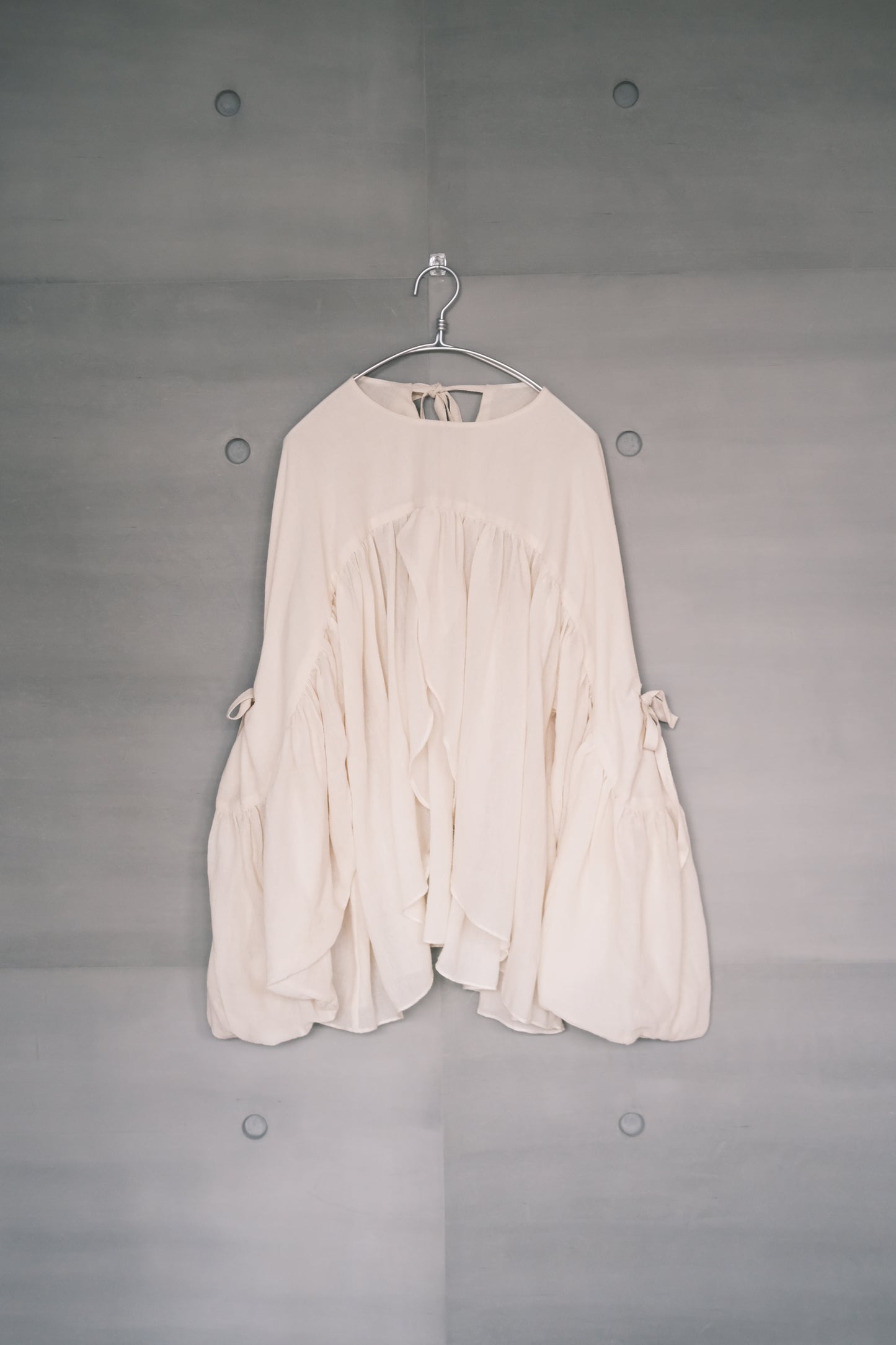 wings of clouds - wide sleeved with gathering double layers top - beige (in-stock)